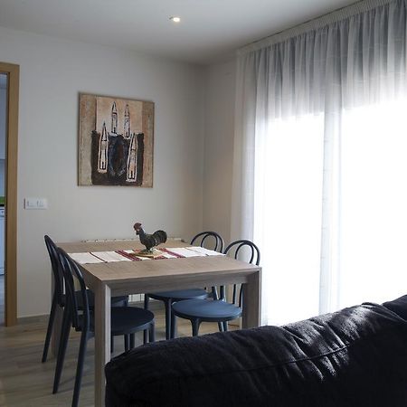 Cal Negri Apartment บิลาฟรังกา เดล เปเนเดส ภายนอก รูปภาพ