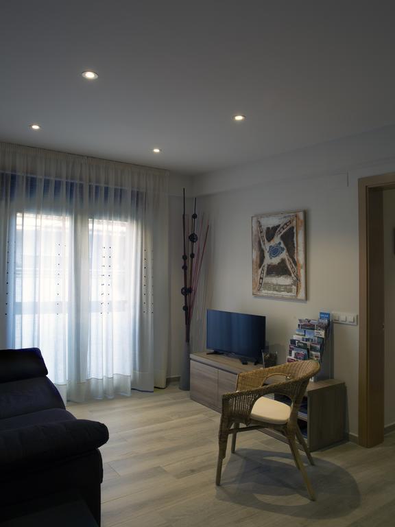 Cal Negri Apartment บิลาฟรังกา เดล เปเนเดส ภายนอก รูปภาพ
